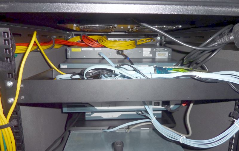 Raspberry Pi Console server